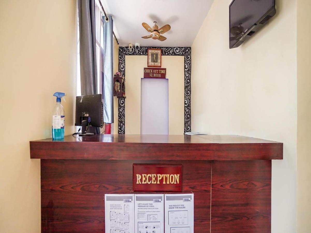 فاراناسي Oyo 75627 New Ankit Guest House المظهر الخارجي الصورة