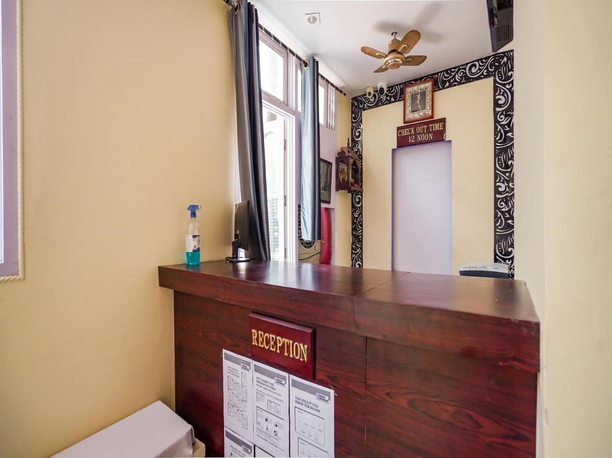 فاراناسي Oyo 75627 New Ankit Guest House المظهر الخارجي الصورة