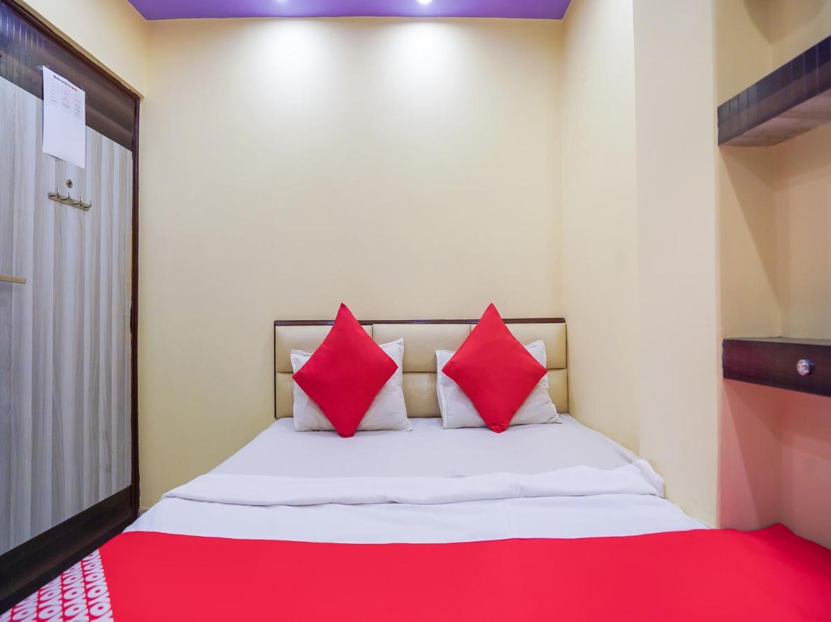 فاراناسي Oyo 75627 New Ankit Guest House المظهر الخارجي الصورة