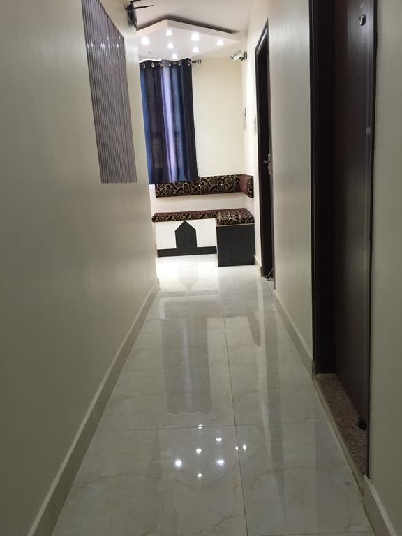 فاراناسي Oyo 75627 New Ankit Guest House المظهر الخارجي الصورة